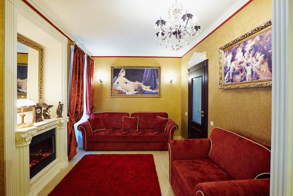Apartments Lux In City Center Lviv Værelse billede
